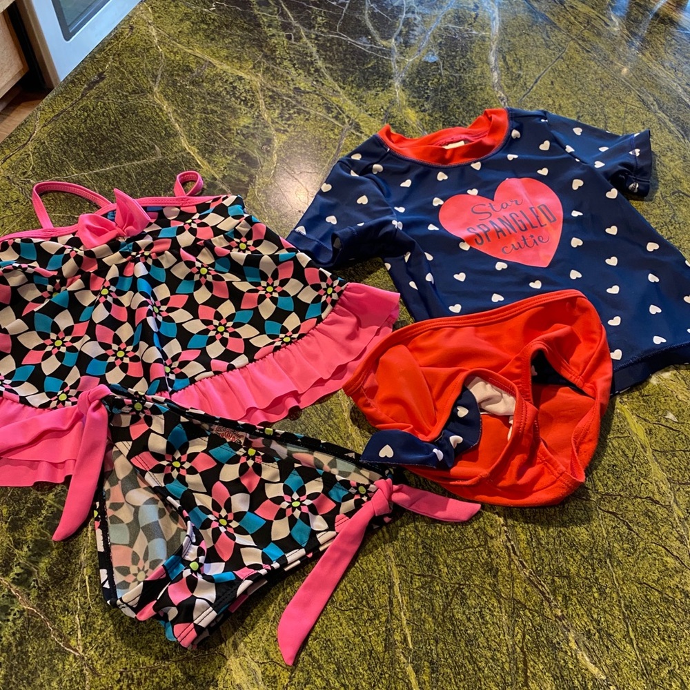 Girls 24mo/2T Bathing suits